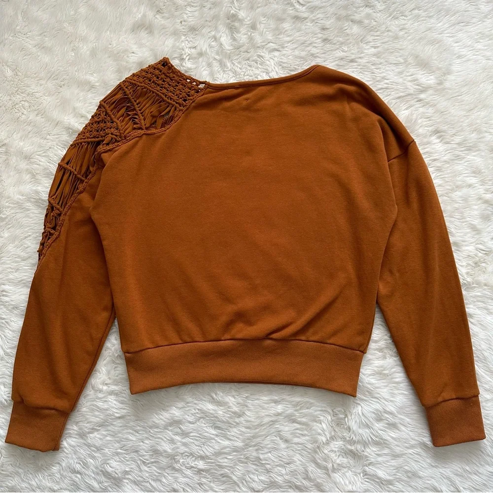 Carbon38 Sweatshirt Macrame Shoulder Pullover Long Sleeve Caramel Cafe XS - Picture 5 of 14